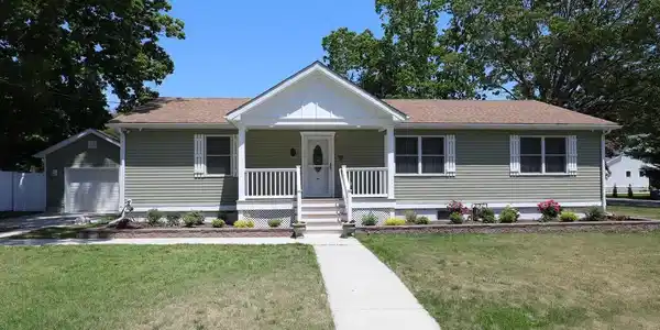 608 SHUNPIKE ROAD