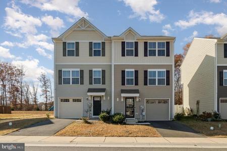 60 HONEYLOCUST CIRCLE