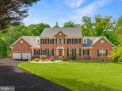 245 PERSIMMON HILLS COURT