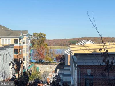 485 HARBOR SIDE STREET