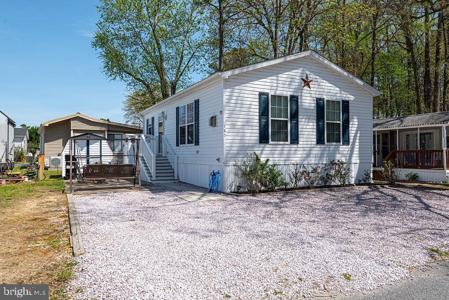 185 TIMBERLINE CIRCLE