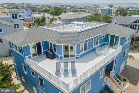 1049 LONG BEACH BOULEVARD