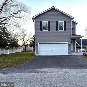 105B SW MAIN AVENUE