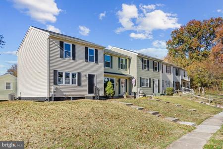 770 CUSTIS STREET