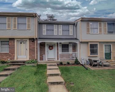 8083 WOLSEY COURT