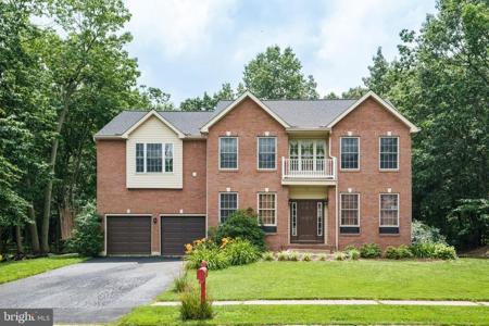 28 WATSON WAY