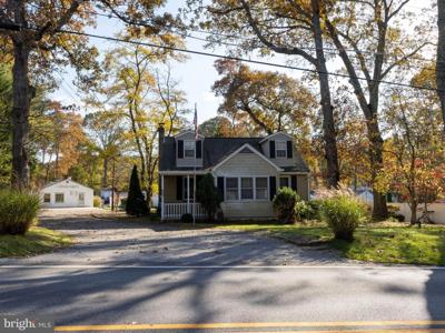 893 WOODS ROAD