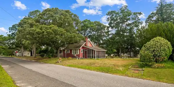 101 AVALON ROAD