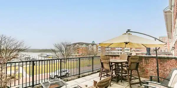 568 MARINA LANDING LANE