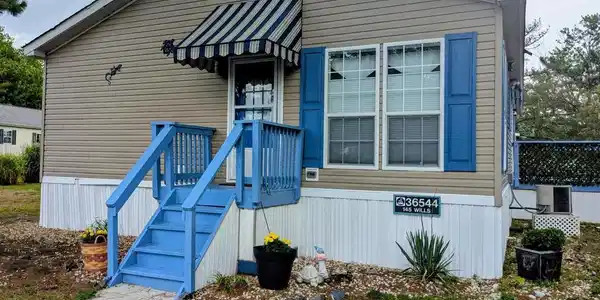 36544 PEBBLE DRIVE
