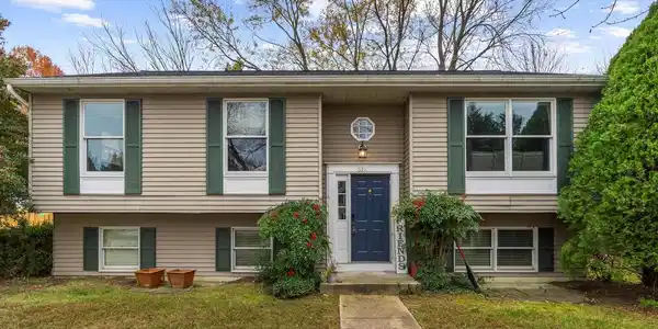 317 LONG MEADOW WAY