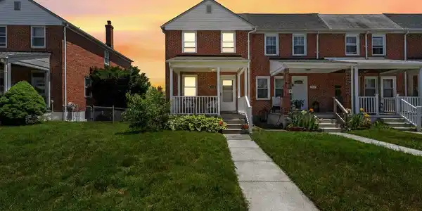 1627 MANOR ROAD