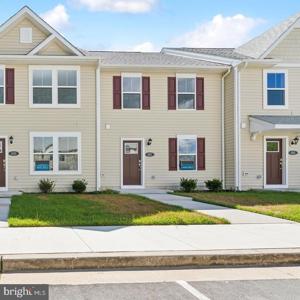 607 WIDGEON WAY
