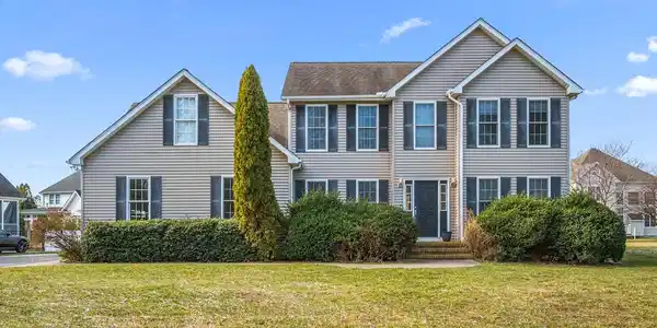 132 E BUCKINGHAM DRIVE