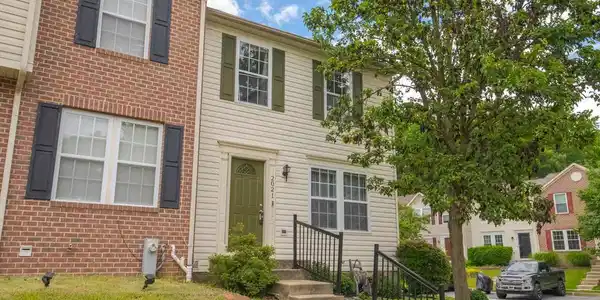 2021 HACKBERRY ROAD