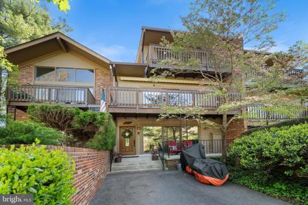 930 KING JAMES LANDING ROAD