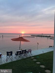 109A WATERS EDGE