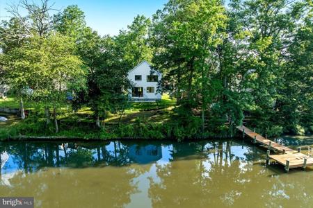 2054 SHORE DRIVE