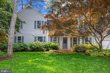 250 OAK COURT