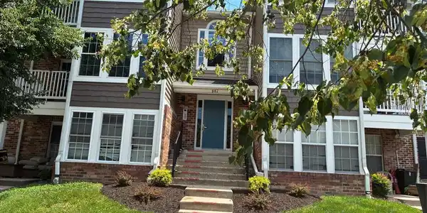 901 CEDAR CREST COURT