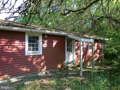 36 MACKEYS LANE