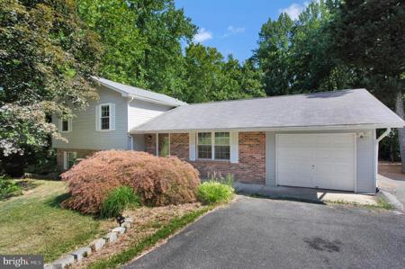 3499 BROOKESIDE DRIVE