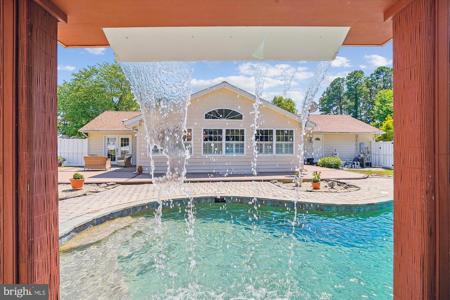 2608 CECIL DRIVE