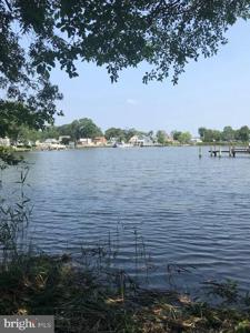 1044 SHORE ACRES ROAD