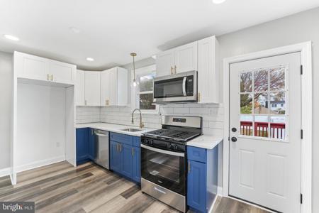 727 CLAYTON
