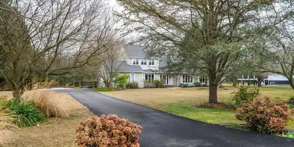 26 GREENWOOD SHOALS