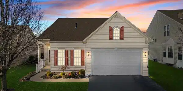 407 CALEDONIA WAY