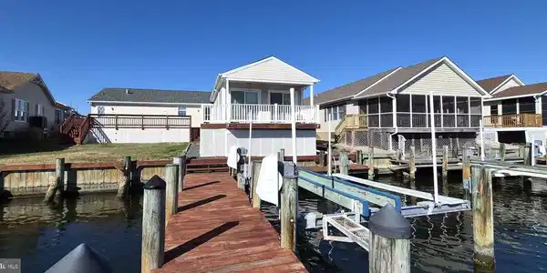 612 GULF STREAM DRIVE