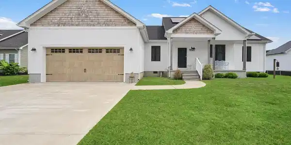 11207 CHARLIE DRIVE