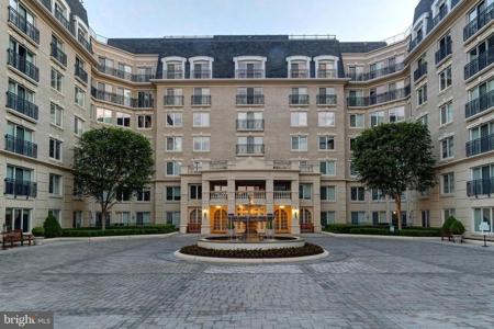 5 PARK PLACE