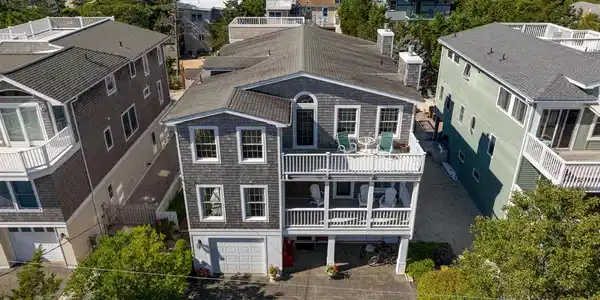 13 EAST 15TH STREET