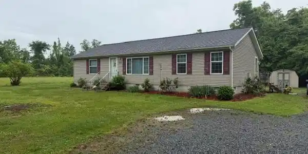 4938 OLD TRAPPE ROAD