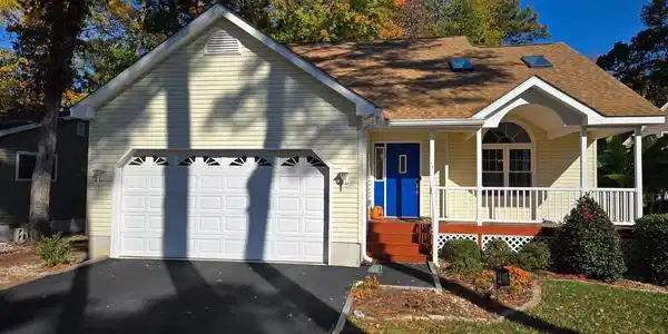 75 ROBIN HOOD TRAIL