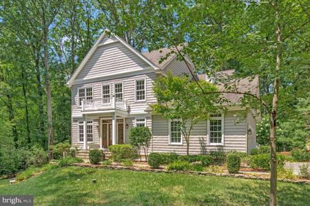 706 RIVERVIEW TERRACE