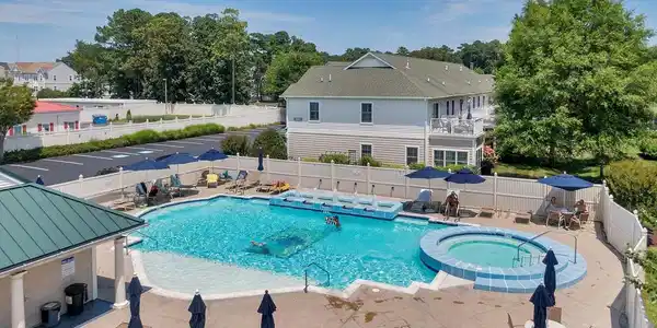 20007 SANDY BOTTOM CIRCLE