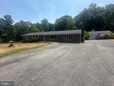 8005 TERRY DRIVE