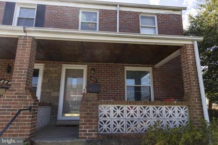 944 KAYDEN LANE