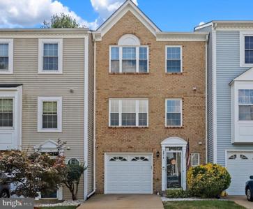 2816 BRIER POND CIRCLE