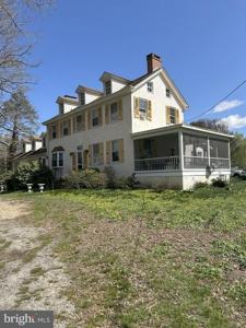 62 REHILL AVENUE