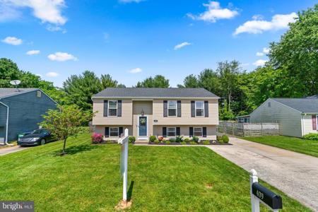 409 DAWN COURT