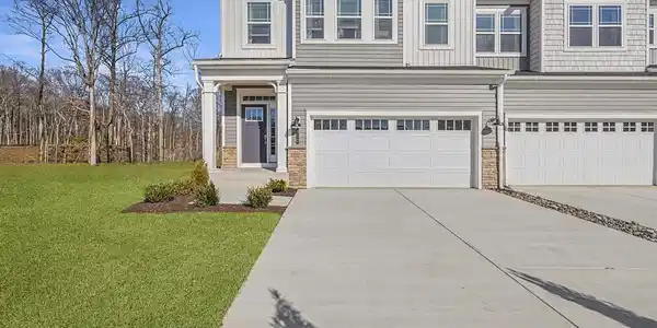 2125 WINTERBERRY LANE