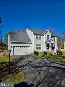 306 SCHOOLHOUSE LANE