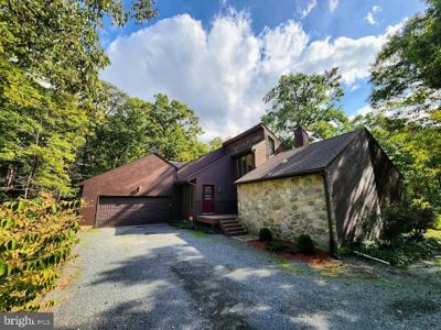 24 OAK FOREST LANE