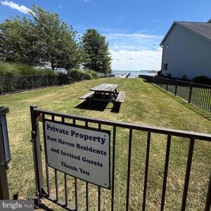812 BAY VIEW DRIVE