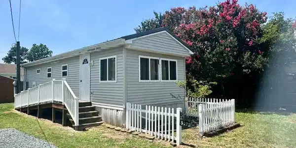 5122 SERENITY LANE