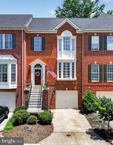 144 RIVERTON PLACE